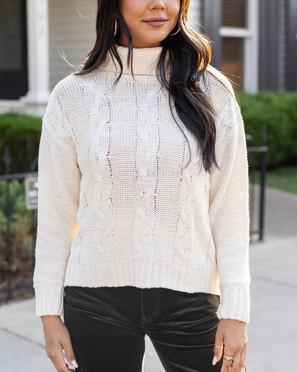 Ivory Chunky Cable Knit Turtleneck Pullover
