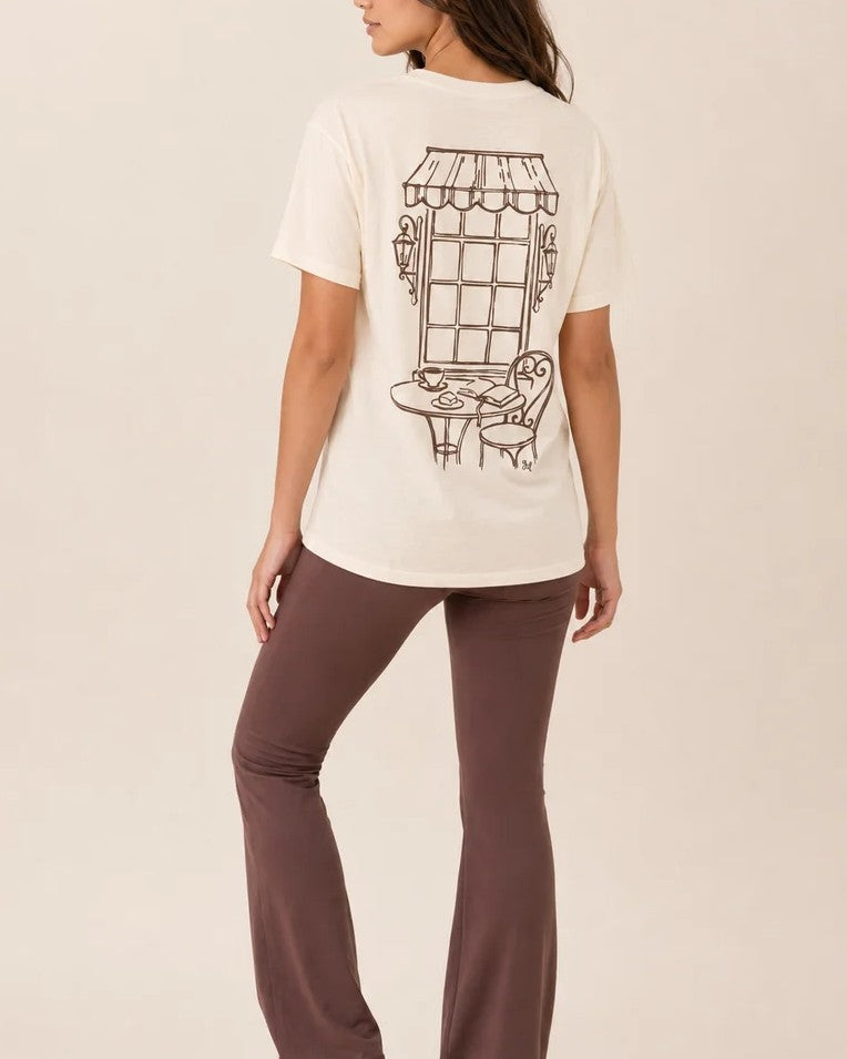 Cream Back‑Print Cafe Scene Casual Short Sleeve Tee